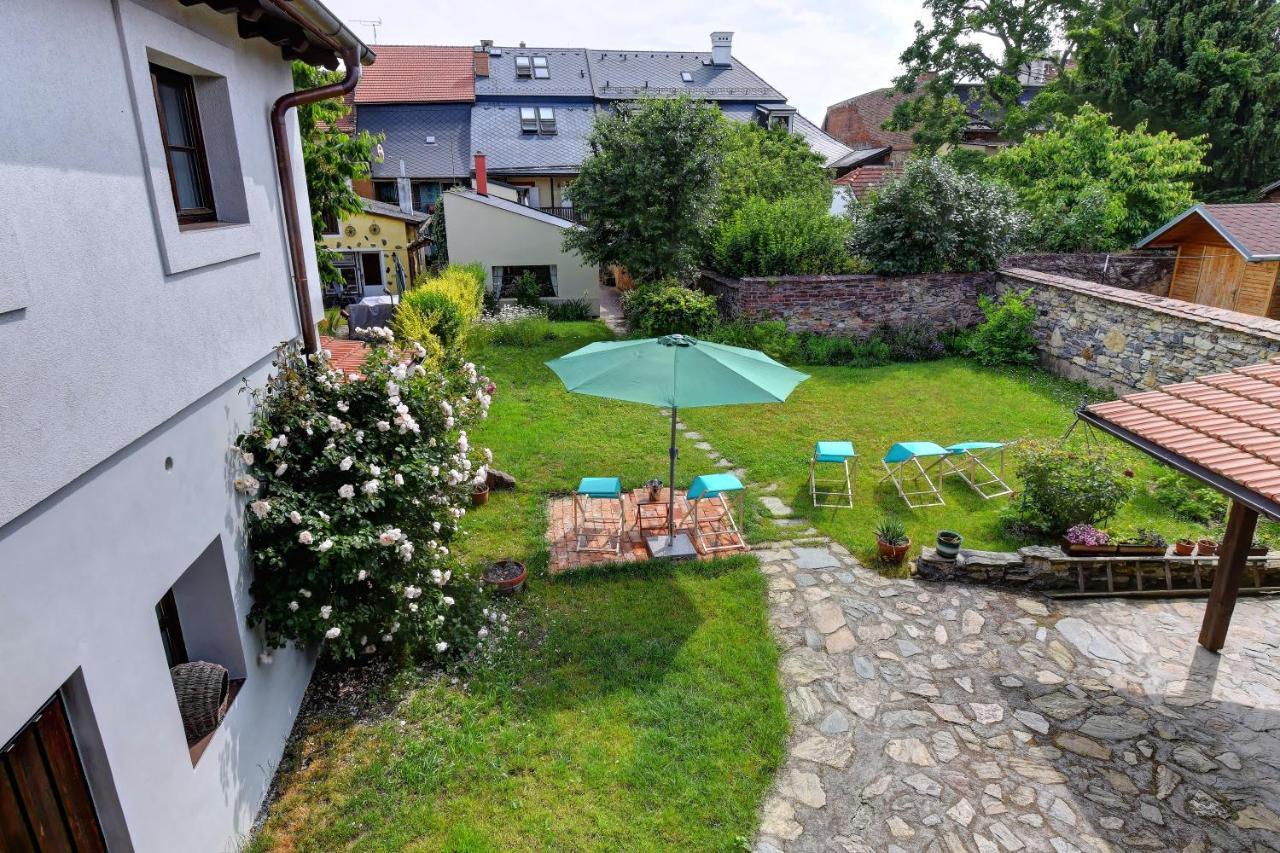 Na Letnim Byte Kouřim Extérieur photo