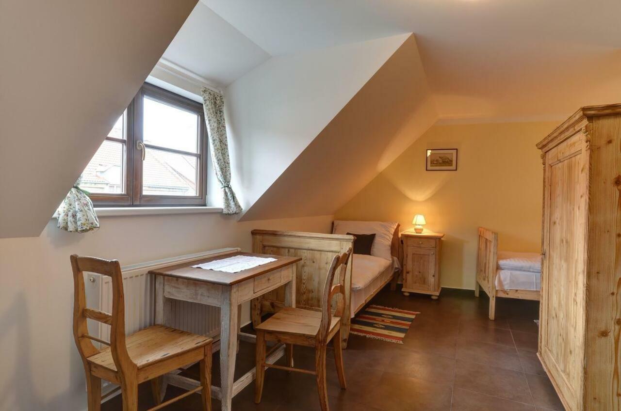 Na Letnim Byte Kouřim Extérieur photo