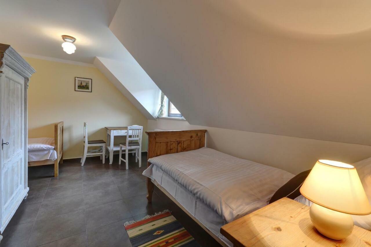 Na Letnim Byte Kouřim Extérieur photo